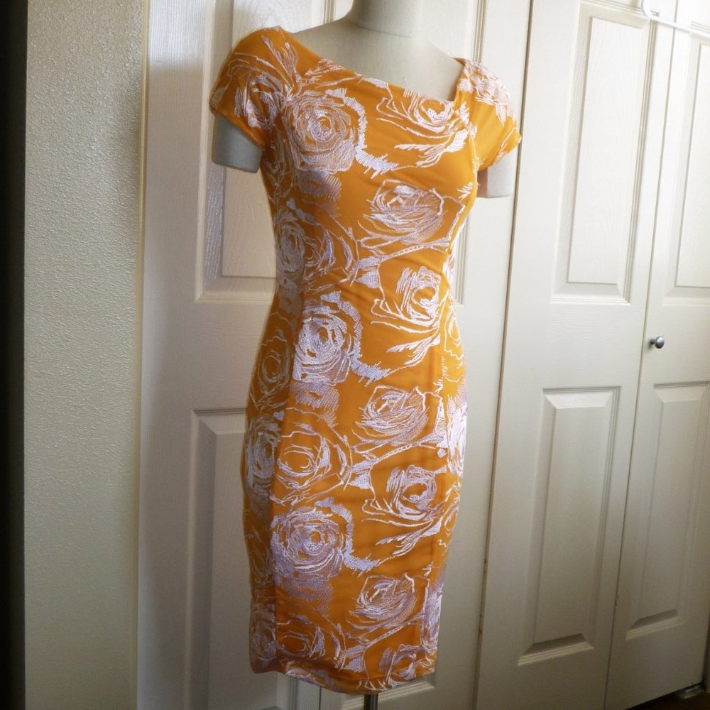 NY&C – New York and Company Eva Mendes Dress